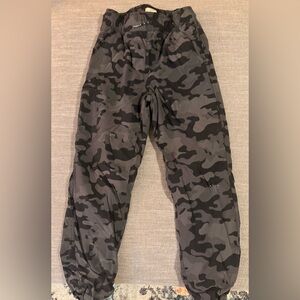 Weatherproof Gray Camouflage Cargo Pants